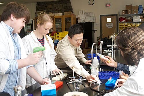 University biology research lab